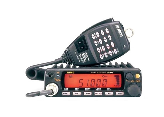 Автомобильная рация Alinco DR-M06R