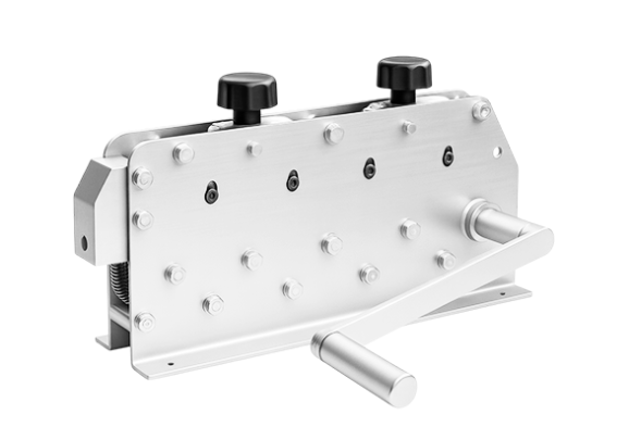 Приспособление для выпрямления проводника