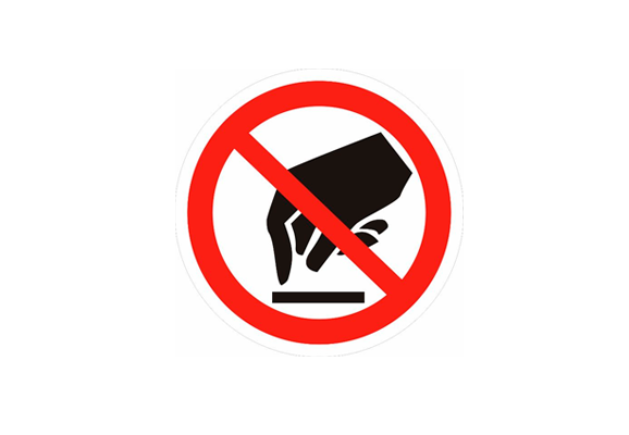 Запрещающий знак «Запрещается прикасаться. Опасно» (100х100 мм)