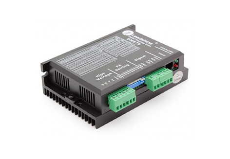 Драйвер шагового двигателя DM870