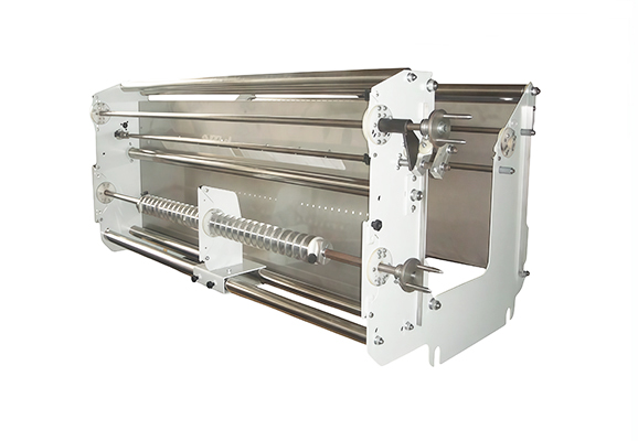 Линия перемотки нитей и рулонных материалов в вакууме