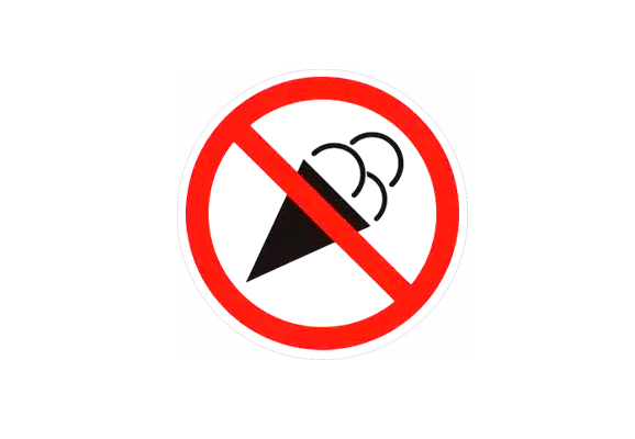 Запрещающий знак «Вход с едой запрещен» (100х100 мм)