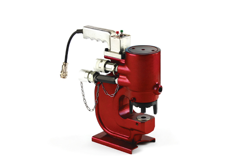 Гидравлический пресс-перфоратор с выносным насосом ПП2420