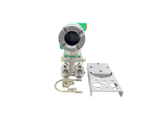 Датчик перепада давлений интеллектуальный IDP05S-T22D01RD-M1L1