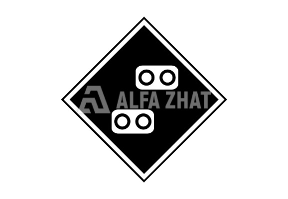 Eisenbahnschild «Achtung! Stromteiler»